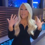 Lori Greiner Instagram - You guys are always asking about my jewelry…here’s last night’s #SharkTank look 👇 Thank you @roberto_coin & @foundrae 💕💕💕