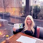 Lori Greiner Instagram - What’s more important than your health?! March is #ColorectalCancerAwarenessMonth so @everlywell is offering 20% off their FIT Colon Cancer Screening Test this month. Just go to everlywell.com & use Code: FIT20 It’s a great 1st step in early detection & is all done from the comfort of your own home! The at-home Fecal Immunochemical Test (FIT) screens for the presence of hidden blood in your stool to help detect early signs of colon cancer, and is designed to be simple and non-invasive. It does not replace getting a colonoscopy, but it does help with early detection. #SharkTank #EarlyDetection #ColonCancer
