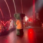 Louane Emera Instagram – • OLYMPIA BACKSTAGE DUMP PARTIE 2 • 
Je vous jure, j’ai jamais été aussi heureuse de ma vie ♥️
