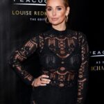 Louise Redknapp Instagram - Such a fab launch for my new Christmas Edit with @peacocks_fashion in London… including a little acoustic set 🖤🎤🎶! Thanks to everyone for coming down, thanks to the fantastic team at Peacocks and my band and girls for such a fun night xxx Dress: @peacocks_fashion