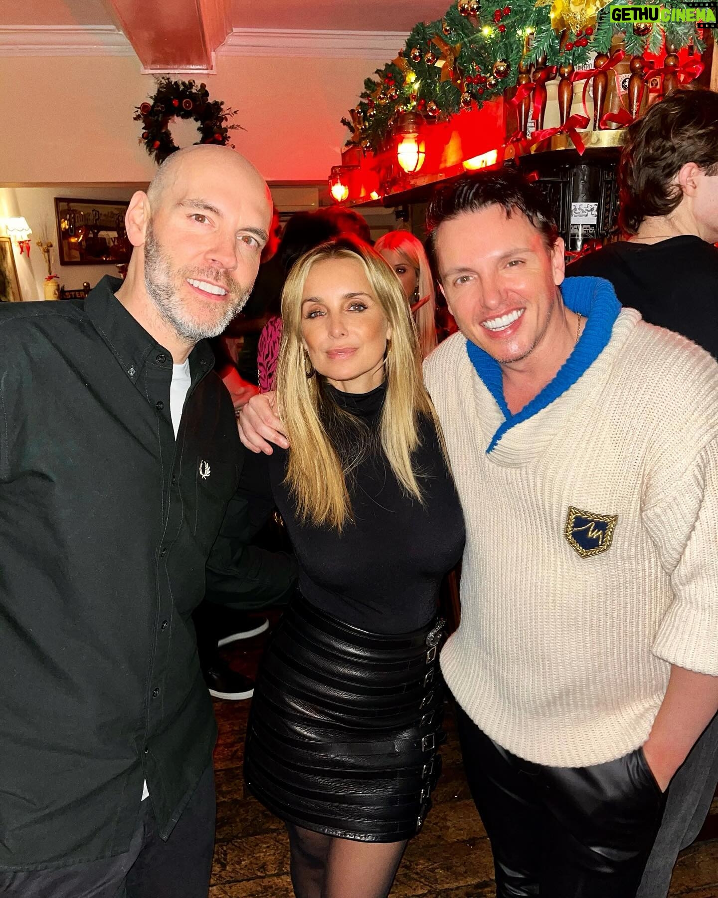 Louise Redknapp Instagram - Fun night at the Massive Christmas party last night! 🥂🤍 xxx