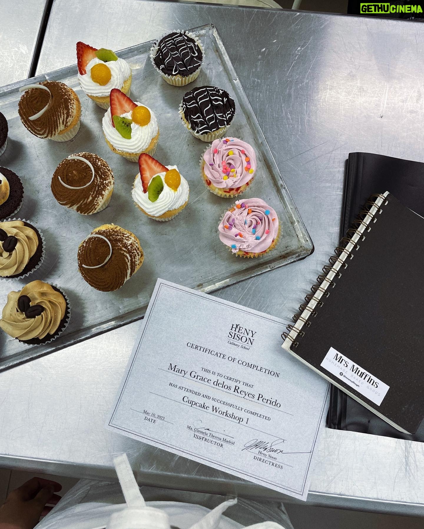 Louise delos Reyes Instagram - learned new recipes and techniques from the best people in the industry 🧁 @henysisonculinaryschool