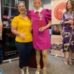 Lourdes Stephen Instagram - Gracias por este reconocimiento al @elchat.podcast “Mujeres Exitosas y Poderosas de la Florida” @dianatvmagazine @christifraga ! Lloramos, nos reímos y compartimos un momento super especial ! Gracias a todos los que estuvieron presente ! QUE SE REPITA PRONTO ! 🌸 Bendiciones