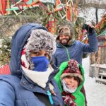 Lourdes Stephen Instagram - Hasta que nos encontramos con Navidad en primavera. Desliza ⏭️