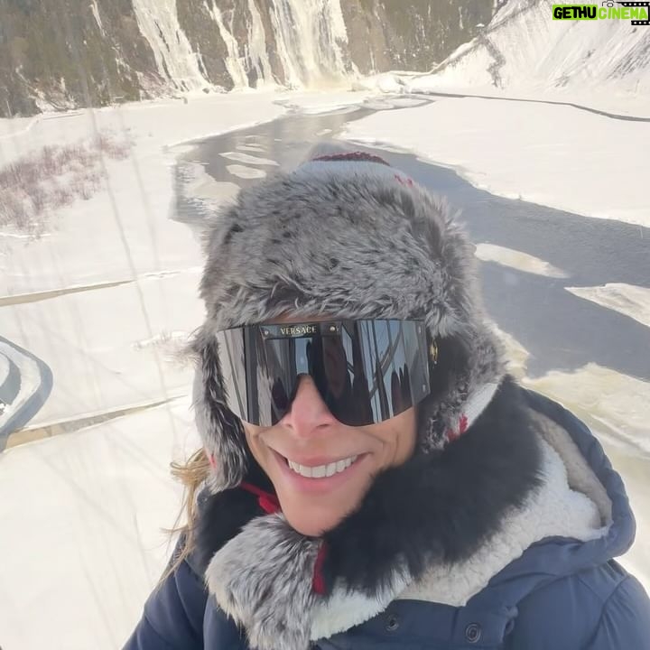 Lourdes Stephen Instagram - Este viaje es una cascada de amor ! Seguimos disfrutando de #canada 🍁 Desliza para que veas la vista que hermosa ! #soip