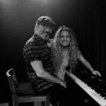 Lua Blanco Instagram - Um pouco de como foi esse show lindíssimo do @billynho_blanco com a @lua_blanco e participações especiais…🎶💕 styling: @imvictorvih beauty: @_tomegeovana