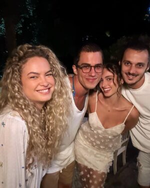 Lua Blanco Instagram - feliz ano novo ✨