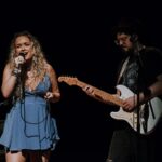 Lua Blanco Instagram - #tbt do show que fiz no @solardebotafogo com meu pai @billynho_blanco e mais esses convidados amadíssimos @millamatoso @pedrosolblanco @jose_mauro_brant @irisferreira757 @anaterrablanco23 e @andresigaud! obrigada @fromgabe por registrar essa noite tão especial e a todos que compareceram! ♥️