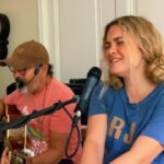 Lua Blanco Instagram - nosso showzinho tá chegando e lá vai mais um spoiler dos ensaios com meu pai! os ingressos tão acabando, corra pra garantir o seu! (link na bio) 💕 @billynho_blanco #show #musica #bossanova #cafépequeno #paiefilha #somethingstupid