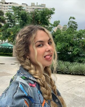 Lua Blanco Instagram - alguns dos penteados de janeiro… 💝

#cabelo #tranças #penteados #hairstyles #braidsbyme