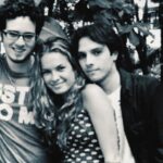 Lua Blanco Instagram - a Lua dessa foto está vibrando de alegria que depois de quinze anos ela vai lançar mais um álbum com esses dois. não tenho palavras pra agradecer tudo. you brought me back to life. #tbt meia noite álbum Órbita lança em todas as plataformas digitais. 💫 @luablancoeaorbita @andresigaud @hurdy_rique