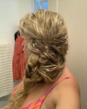 Lua Blanco Instagram - alguns dos penteados de janeiro… 💝

#cabelo #tranças #penteados #hairstyles #braidsbyme