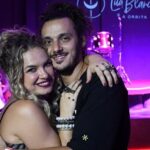 Lua Blanco Instagram – post de apreciação dos amigos e familiares que foram no nosso show semana passada! temos aqui alguns registros, mas faltou fotografar muita gente e eu sou completamente grata a todos por nos apoiarem nesse lançamento e por tornar essa noite ainda mais especial! amo vocês ♥️
@luablancoeaorbita
📷 @fromgabe