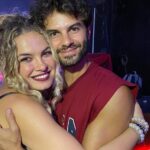 Lua Blanco Instagram – post de apreciação dos amigos e familiares que foram no nosso show semana passada! temos aqui alguns registros, mas faltou fotografar muita gente e eu sou completamente grata a todos por nos apoiarem nesse lançamento e por tornar essa noite ainda mais especial! amo vocês ♥️
@luablancoeaorbita
📷 @fromgabe