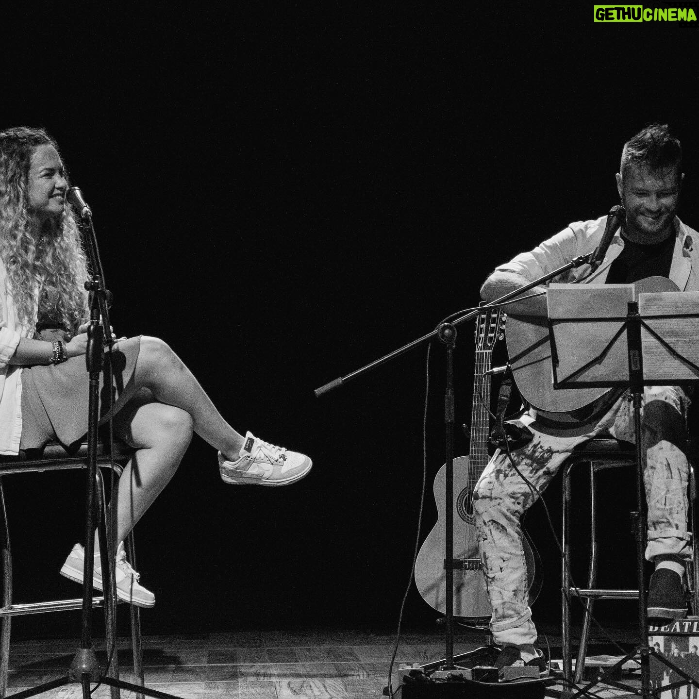 Lua Blanco Instagram - #tbt do show que fiz no @solardebotafogo com meu pai @billynho_blanco e mais esses convidados amadíssimos @millamatoso @pedrosolblanco @jose_mauro_brant @irisferreira757 @anaterrablanco23 e @andresigaud! obrigada @fromgabe por registrar essa noite tão especial e a todos que compareceram! ♥️