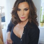 Luann de Lesseps Instagram - Brows by @wowbrow_karin are getting me through #HumpDay 🐫 ❤️ How’s your hump day goin? 💄 @priscilladistasio
