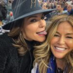 Luann de Lesseps Instagram - We FINALLY made it to the @nyrangers game! Cute guys everywhere🤭😍 #RangersDreamsDoComeTrue #RHUGT #RHONY