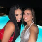 Lucía de la Puerta Instagram - Ibiza y amigos >>> ✨🏝️🌙 Cual es vuestra foto fav?🙈💙