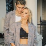 Lucie Donlan Instagram - City vibes.. Photos : @gavinglave Style : @ellisransonx Hair : @iamjamesjohnson MUA : @georgiemakeup1