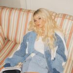 Lucie Donlan Instagram - Retro vibes…🎥⚡️ • • Photos : @gavinglave MUA : @georgiemakeup1 Hair : @iamjamesjohnson Style : @ellisransonx