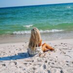 Lucie Donlan Instagram - Day 2 of the Alabama road trip and what can I say, it’s been the dreamiest day of kayaking, nature and sunsets. 🇺🇸🐬🌲 We drove from Mobile to Gulf Shores to kayak down the stunning Oyster Bay that connects to the ocean, so we were surprised by dolphins swimming beside the kayaks which was a moment to remember. 🐬 After the Kayaking trip, we then took a drive down to Orange Beach where we hung out on the long stretch of white sand beaches. I also enjoyed checking out the Flora-Bama Lounge with country music and drinks right on the beach. Then, we ended with this magical day watching the sun set across the beach. @visittheusa @alabamatravel #VisitTheUSA #SweetHomeAlabama AD