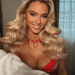 Lucie Donlan Instagram - Love is in the air with @annsummers today ❤️‍🔥 Hair : @hairtohelp Makeup : @caitlinanneduffx