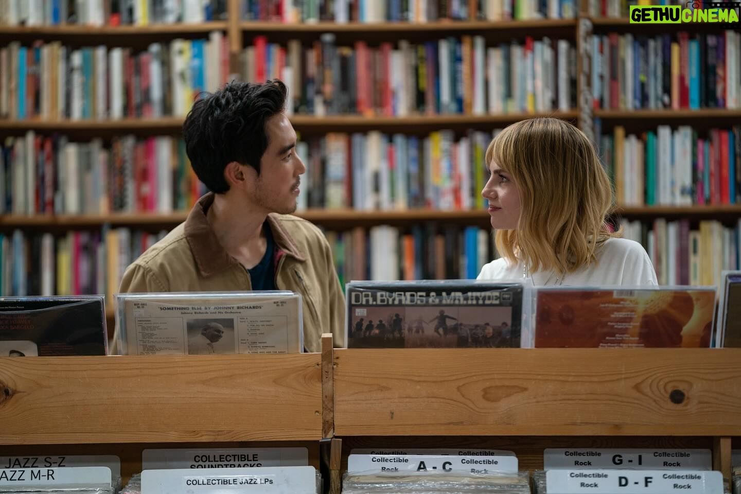 Lucy Boynton Instagram - Loveddd making this movie 💜💜💜 @greatesthitsmovie premieres at @sxsw this month, then in select theatres April 5th & streaming on Hulu April 12th 💫 more yelling soon
