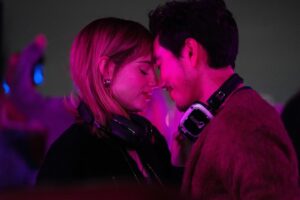 Lucy Boynton Instagram - Loveddd making this movie 💜💜💜 @greatesthitsmovie premieres at @sxsw this month, then in select theatres April 5th & streaming on Hulu April 12th 💫 more yelling soon