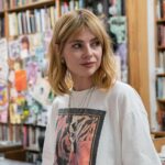 Lucy Boynton Instagram - Loveddd making this movie 💜💜💜 @greatesthitsmovie premieres at @sxsw this month, then in select theatres April 5th & streaming on Hulu April 12th 💫 more yelling soon