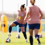 Lucy Bronze Instagram - And we are off to Wembley … 🏟️