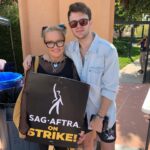 Lucy Davis Instagram - So many of our #villainsofvalleyview writers still on the picket lines just to support us actors! THANKU! #sagaftrastrong #unionsstrong @sagaftra