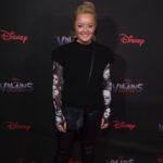 Lucy Davis Instagram – Season 2 Wrap party! What a fabulous bunch of people we get to work with. Our crew and cast are wonderful and kind and brilliant. Plus also the cake was nice🙇♀️ #villainsofvalleyview @dollskill