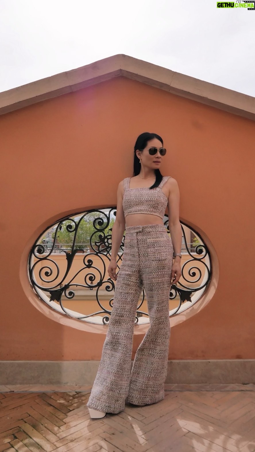 Lucy Liu Instagram - Roaming through Roma. โ๐ป ๐ฎ๐น @shazammovie Italian press day 2. ๐: @kristoferbuckle ๐๐ปโโ๏ธ: @_marcosantini1 ๐: @paulandjoeparis ๐ก: @stuartweitzman ๐: @jadetrau @jamiewolfjewelry Styled by: @sarahslutsky
