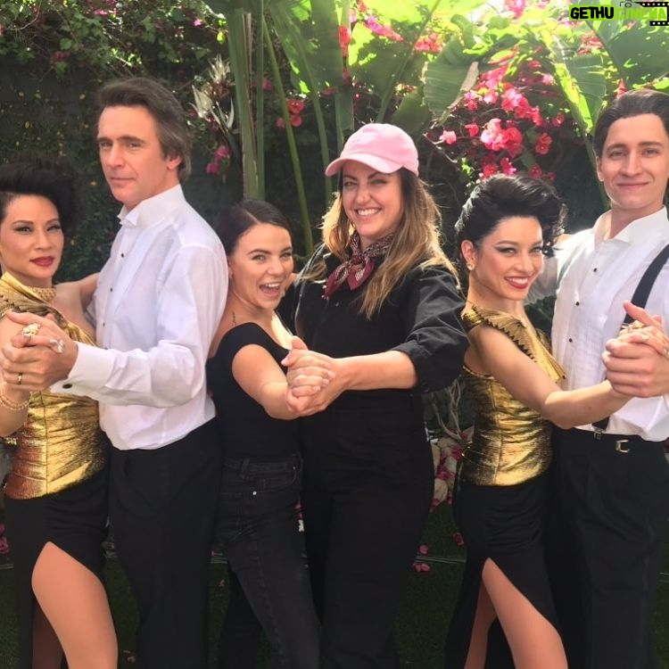 Lucy Liu Instagram - Thank you to this Tango team BTS. They gave hours and weeks of stretching, patience, repetition, more patience... ⭐️