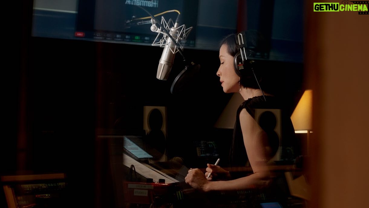Lucy Liu Instagram - Got along with @eloise.singer like a house on fire! Filled with pride to be working alongside female-led @singerstudiosuk to bring new life to a forgotten story about Cheng Shih - a fascinating woman, who with resilience and tenacity, became a powerful pirate leader during the Qing Dynasty. #thepiratequeen #vrgaming