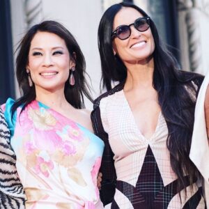 Lucy Liu Instagram - Tremendously inspired by my dear friend @demimoore new memoir #InsideOutBook - knowing where you came from and what you’ve accomplished and the stories you still have to tell.
Survivor, Warrior. Sister. Friend. Beaming w/ pride for you! ❤️❤️❤️