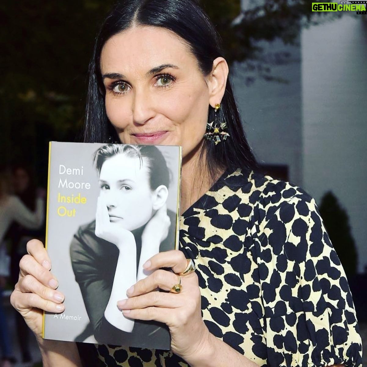 Lucy Liu - 64.7K Likes - Tremendously inspired by my dear friend @demimoore new memoir #InsideOutBook - knowing where you came from and what youβve accomplished and the stories you still have to tell.
Survivor, Warrior. Sister. Friend. Beaming w/ pride for you! β€οΈβ€οΈβ€οΈ
