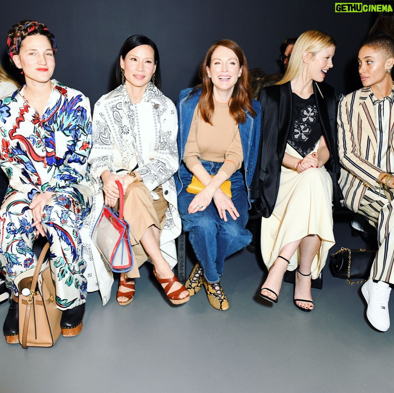 Lucy Liu Instagram - Always female & fashion forward in every way! Inspired and so proud of @toryburch Super elegant & chic!! #ToryBurchFW20 🌟🌸 Glamsquad gratitude - always slaying @rebeccarestrepo @_marcosantini1 @_leeharris_