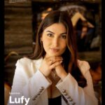 Lufy Instagram - Il y a bientôt 12 ans, je publiais mes premiers contenus. Quand personne n’y croyait, quand on était qu’une poignée à oser se lancer. Le travail et la persévérance ont fait le reste, et avec les petites biches on s’est trouvé 🫶🏻 Pour ma toute première interview, et pour toutes celles qui ont suivi, la question préférée des journalistes était : « et si tout s’arrêtait ? ». Et bien spoiler: plus d’une décennie plus tard, je suis toujours là, cette fois à force de détermination et de passion. Je vous souhaite vraiment de trouver un métier qui vous passionne, et à défaut, de le créer pour donner vie à vos rêves. Merci Fokus Carrière pour cette couverture et cette interview ✨ #cover #businesscover #carriere #FokusCarriere