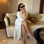 Lufy Instagram – bye Abu Dhabi ✨ bon je dois me préparer à ce qu’il fasse combien de degrés en rentrant? 😂❄️