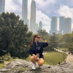 Lufy Instagram - coffee in Central Park 🌳 New York me manque déjà ! vous y êtes déjà allées ? dites-moi qu’y a pas une vibe incroyable dans cette ville 🫶🏻