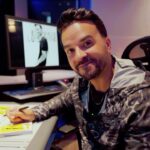 Luis Fonsi Instagram – Mi gente, estoy muy emocionado por todo lo que trae #ElViaje En el link de mi bio pueden encontrar todas las sorpresas que tengo para ustedes. ❤️