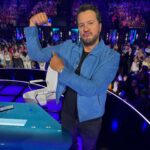 Luke Bryan Instagram - Choose your fighter. Tune into #idol tonight and vote for your Top 5!