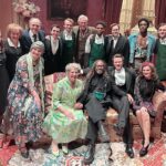 Luke Evans Instagram - Wonderful night last night with @theebillyporter visiting the show and taking a pic with me and my fabulous cast members and then a dressing room full of my gorgeous Lisbon neighbours! Felt the love last night ❤️