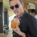Luke Evans Instagram - Two flights and a sea plane and we are finally in island paradise, now time to relax… @joalimaldives #joalimaldives 🏝️ @beyondtalentglobal #gift