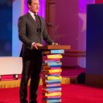 Luke Evans Instagram – Aaron Baker you are a very clever bright and unique young man! Keep doing what you’re doing! Very proud to have met you and read your brilliant story to The Queen!! #500words #theoneshow