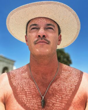 Luke Evans Instagram - Freckle maker…