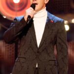 Luke Evans Instagram - #TBT to almost a year ago to the day on @bbcstrictly singing a song from my second album #asongforyou