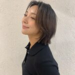 Luna Instagram - 아이소이 팝업행사& 콘서트연습 가는길!! 얼른 팬분들과 지인분들 만날생각에 더 열심히 준비하고 있습니다. 지난번 공연에서 부족했던 점들을 보안하구 보다 더 좋은 음악을 들려드리기 위해 노력하구 이쪄요 많이 기대해주떼요오오! 2023. 12.17일 PM 4:00 ‘The Love Affair A Night Of Music’ ❤️ see you soon!!✨☺️ #로즈코랄메이꾸옵🌷🍑 #윈드컷스타일링 ✨✨✨ M_ @hyunseungah_ H_ @sunjuchoi