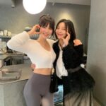 Luna Instagram – 유이언니 카페 응원하러 다녀옴🎶✨💫🧐
오마이갓 정말 맛이쬬.. 저 홀딱 반해버렸어요☺️ 
단백하고 새콤달콤한 요거트 맛집🍑🥭🫐 
두번 세번 갈테야🐶🐶 심지어 댕댕이 출입가능이라 
우리 아가들과 아이보리랑 잘 지내길 바라며😂😂 

#요거트맛집 #베리베리요거트 #후르츠요거트 강추!!
#바닐라러떼 사랑해욤 우유 너무 담백하고 비율 최고✨✨
#요커리저브청담 @yokr_r_chungdam 

@2u2_0109  언니는 정말 최고야 사랑해💖

카페주소는 ✔️
삼성동 25-9번지 삼성더하임 2차
1층 요커리저브 청담. 

여러부운 올해도 수고 많아쨔요 우리 2024년도 힘내보아요!
해피해피뉴이어💖💖💖💖